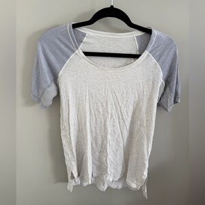 Lululemon Women’s Shirt